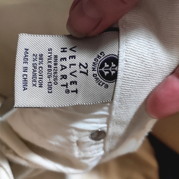 Velvet Heart Edgy Studded White Skinny Jeans Sz 27 - Picture 8 of 9